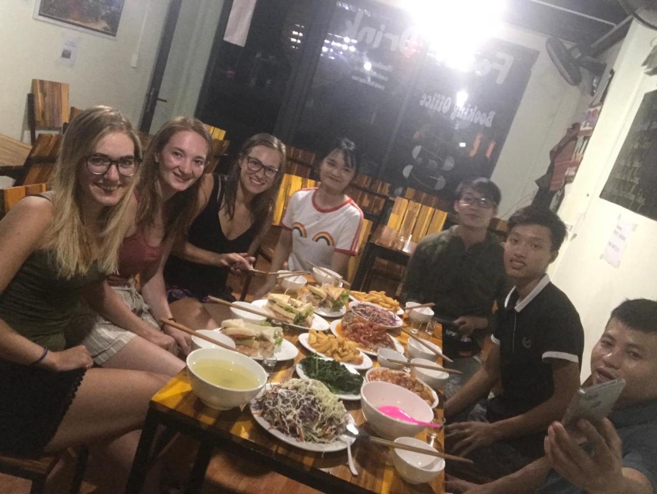 Central Backpackers Hostel Ha Giang Exterior foto